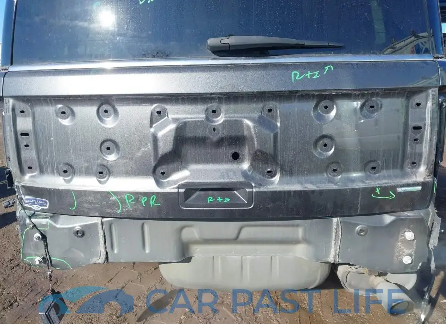 2FMHK6DT0JBA14755# 18