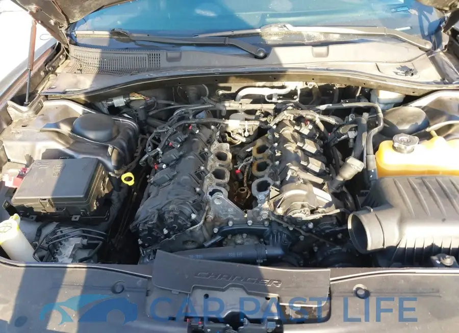 2C3CDXJG6FH898053# 10