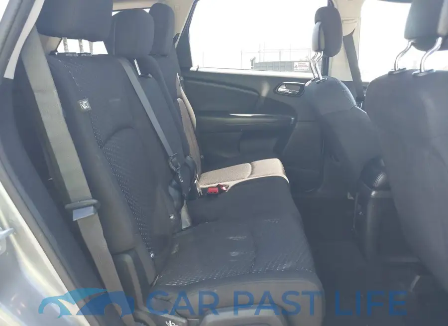 3C4PDCAB0HT551175# 8