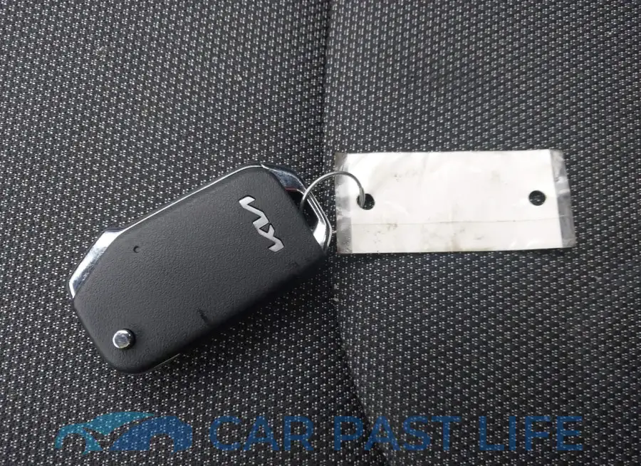 3KPF24AD6PE555680# 11