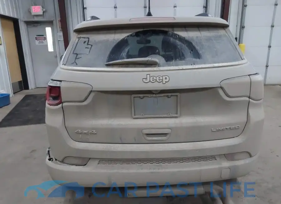 3C4NJDCB9LT151563# 16
