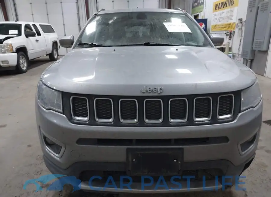 3C4NJDCB9LT151563# 12
