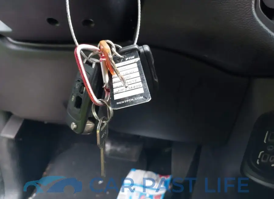 3C63RRGL8KG614789# 11