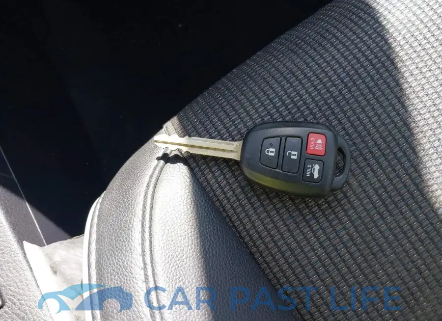 2T1BURHE5GC551607# 11