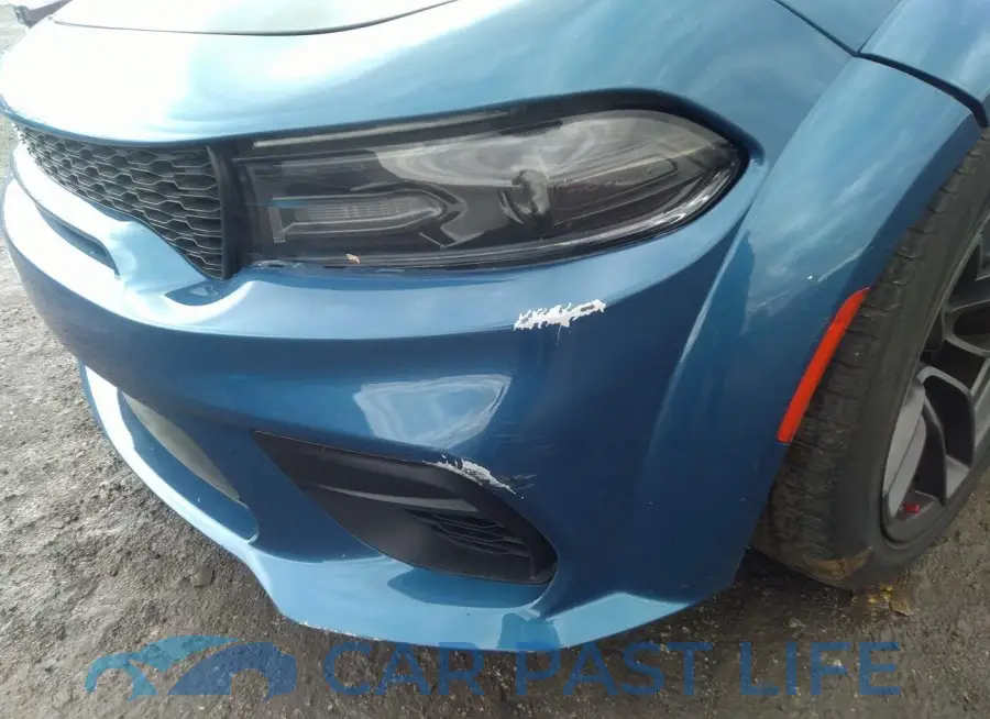 2C3CDXGJ7MH581365# 17