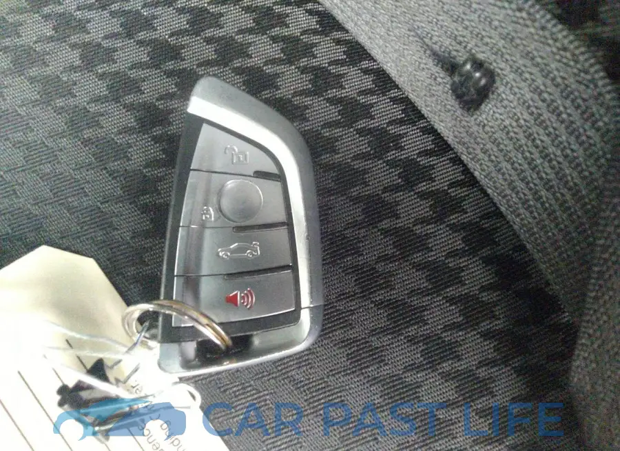 2C3CDXGJ7MH581365# 11