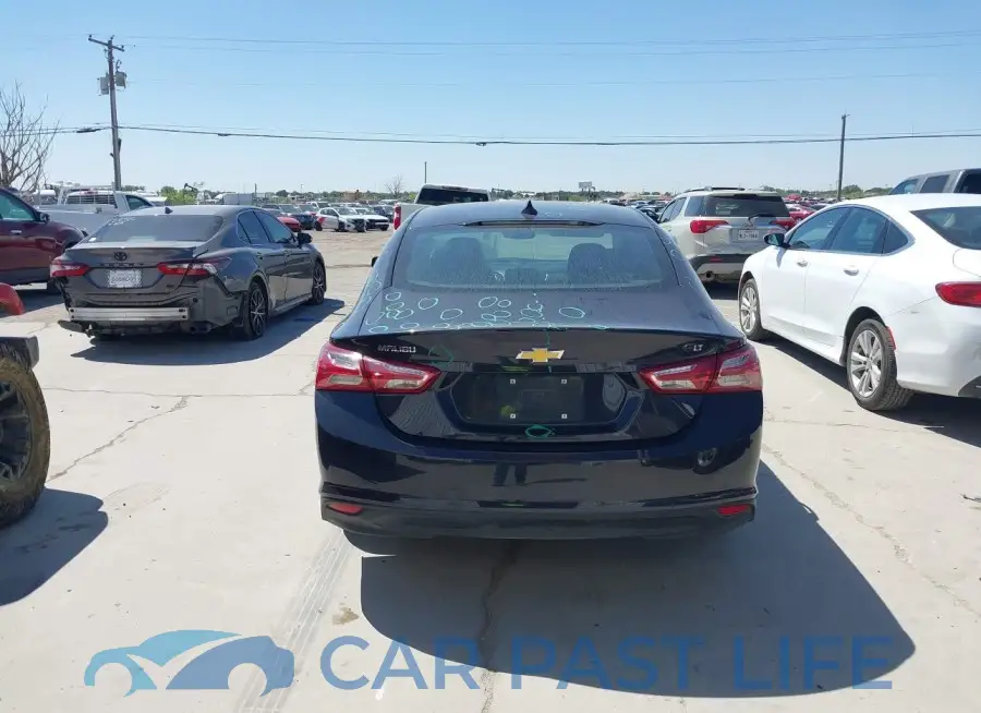 1G1ZD5ST5NF115674# 16