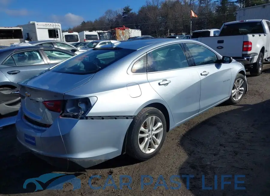 1G1ZD5ST9JF217229# 4