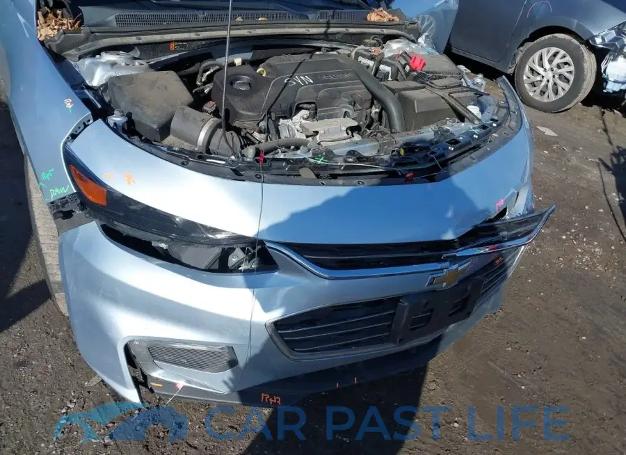1G1ZD5ST9JF217229# 18