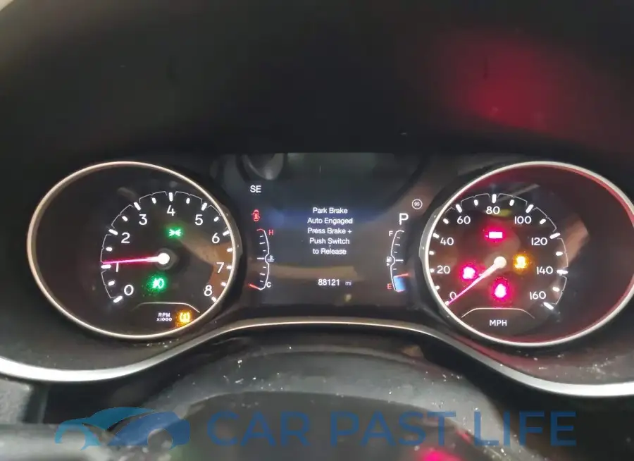 3C4NJDBB3JT482587# 7