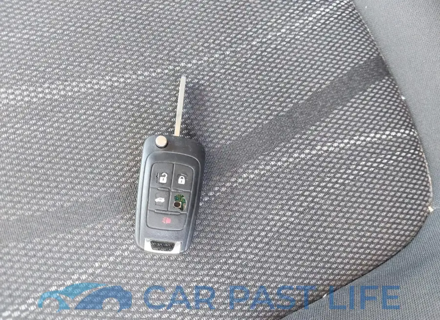 1G1JC5SH4E4140038# 11