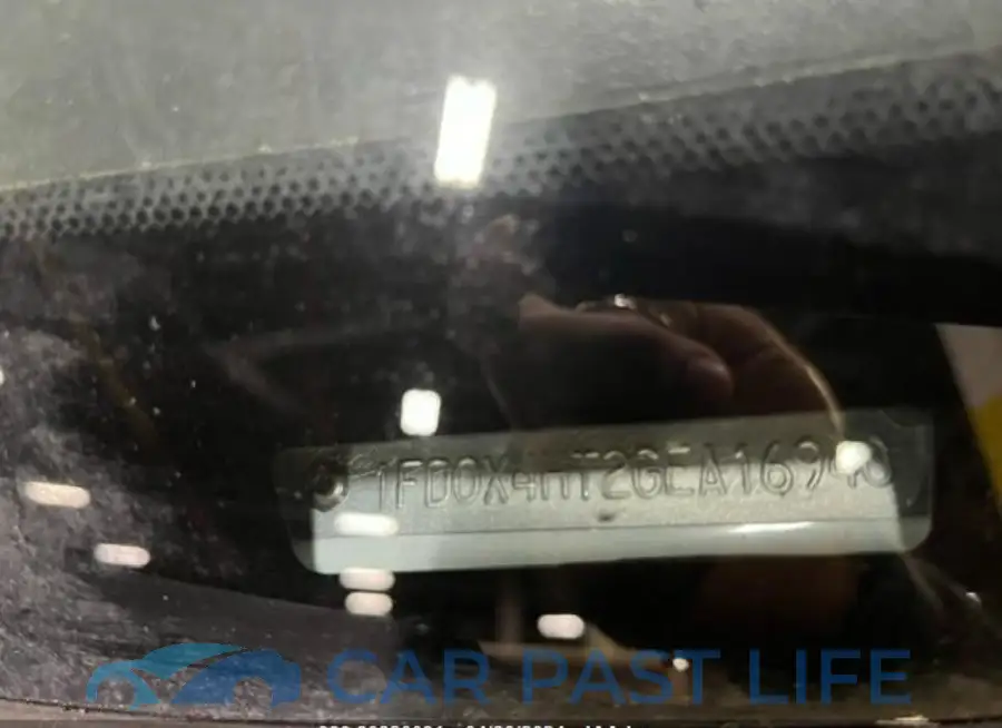1FD0X4HT2GEA16940# 8