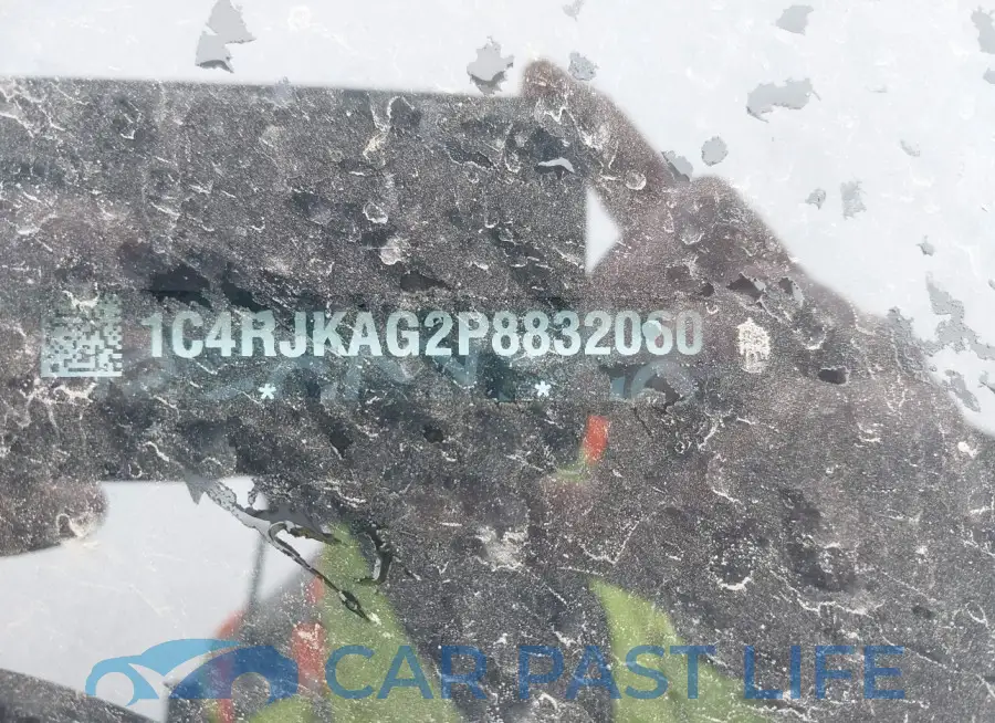 1C4RJKAG2P8832060# 9