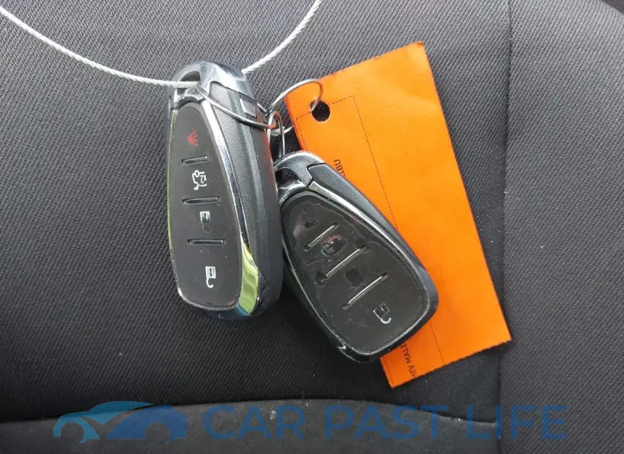 1G1ZB5STXHF164430# 11