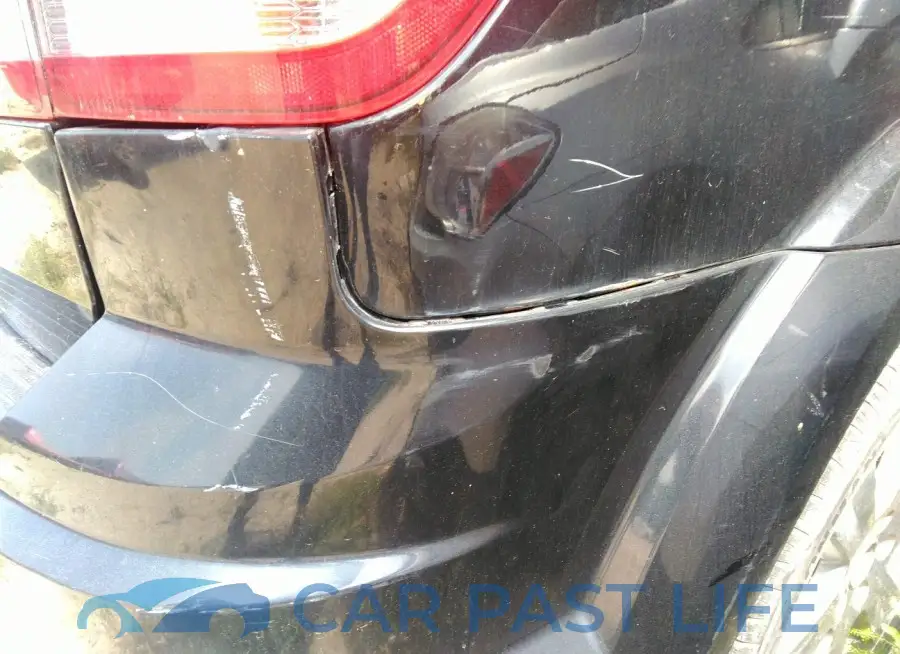3C4PDCAB8FT511097# 14
