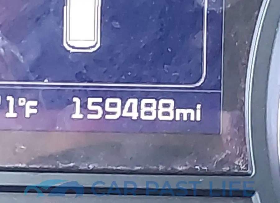 KNDMB5C17H6246677# 15