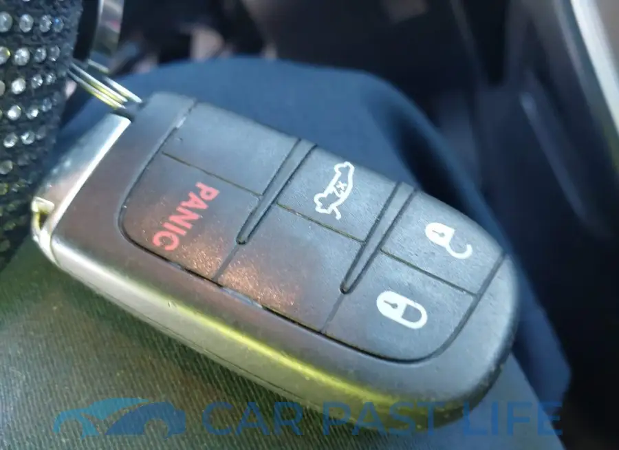 2C3CDZAG7LH226672# 11