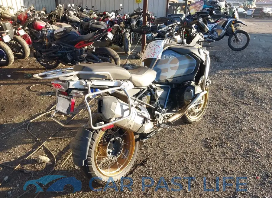 WB10J5304LZF83873# 4