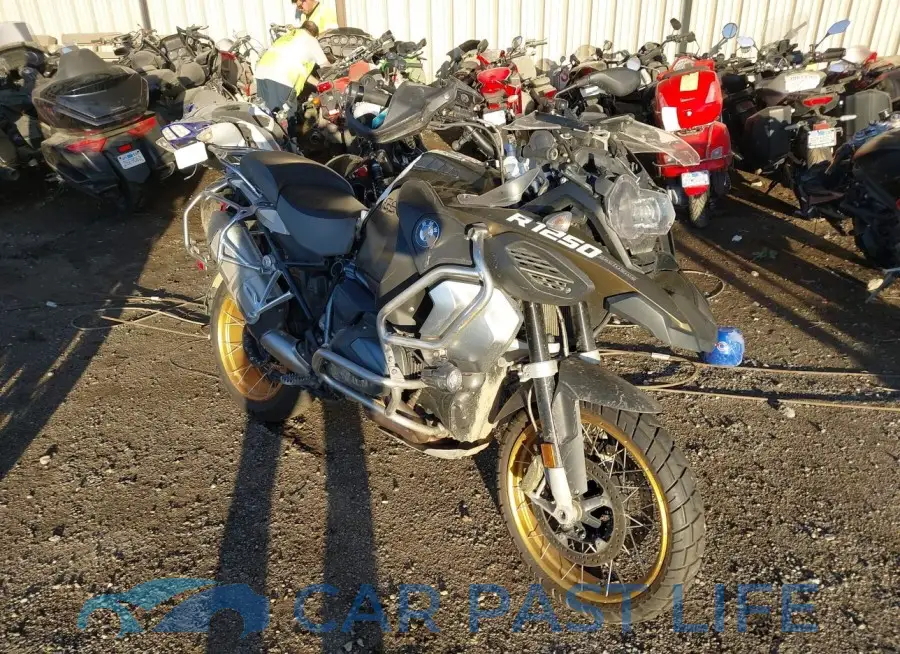 WB10J5304LZF83873# 1