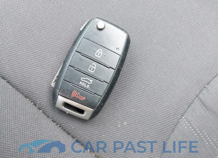 KNADM4A33G6659054# 11
