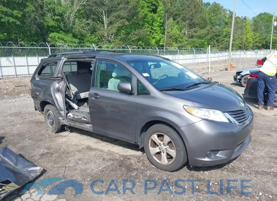 5TDKZ3DC9HS847046# 1