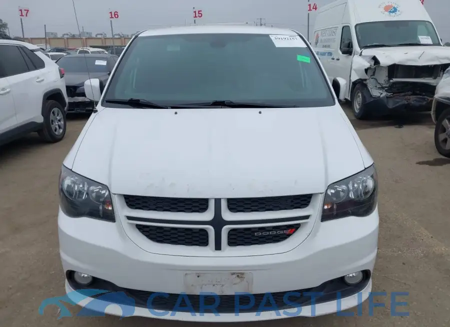 2C4RDGEG8KR616371# 12