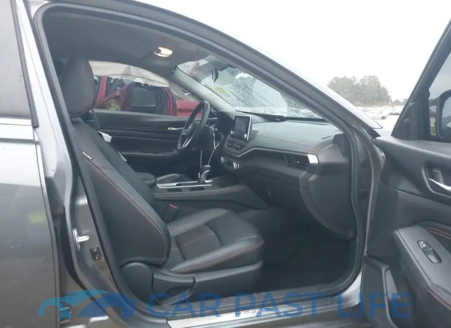 1N4BL4CV5KC199603# 5