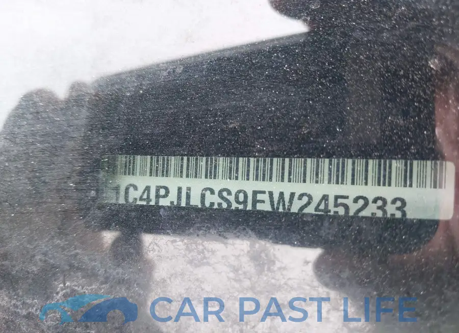 1C4PJLCS9EW245233# 9