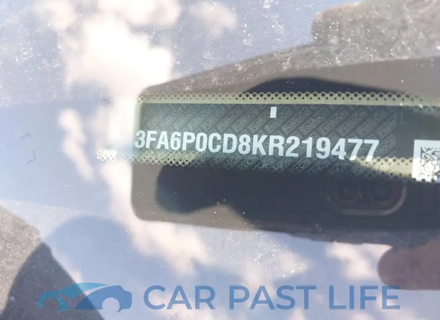 3FA6P0CD8KR219477# 9