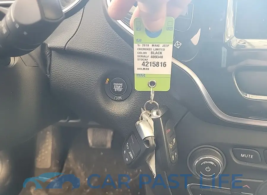 1C4PJMDX4KD409348# 14