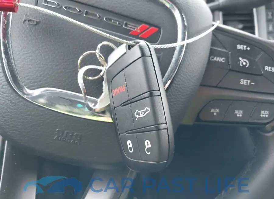 2C3CDXKT7HH546825# 11