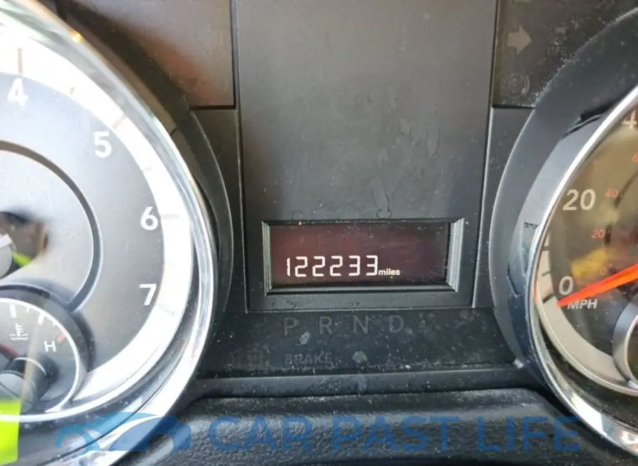 2C4RDGBG3KR676269# 8