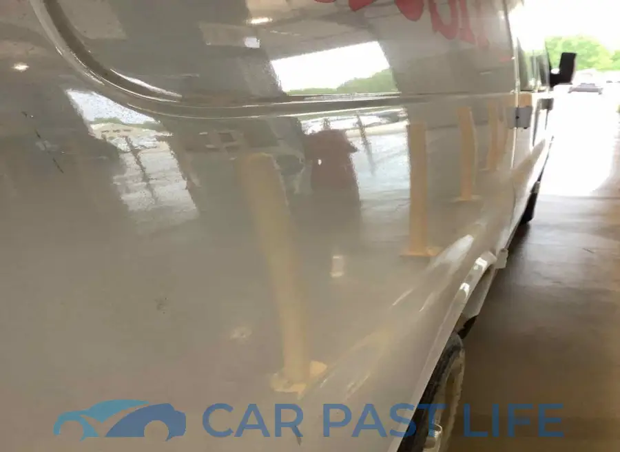 1GCWGAFP8J1204086# 9