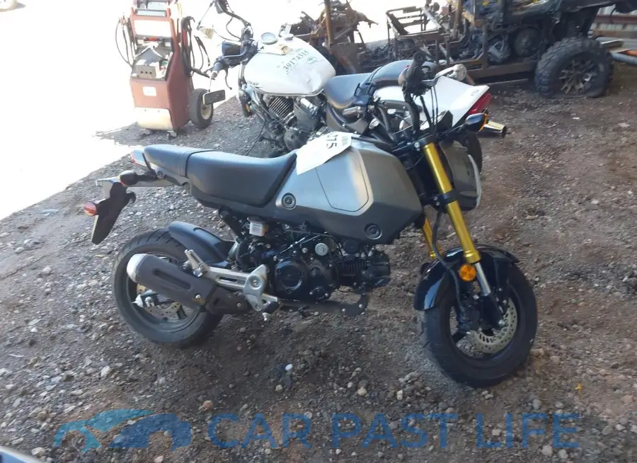 MLHJC9213R5200731# 12