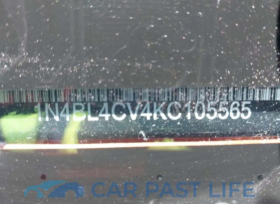 1N4BL4CV4KC105565# 9