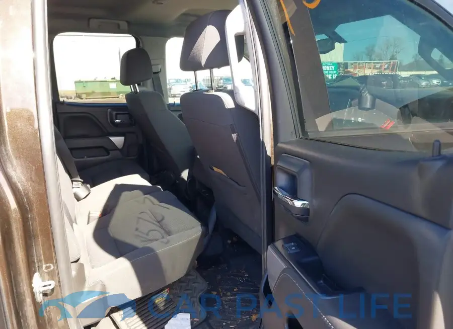 1GCVKREC0JZ371583# 8