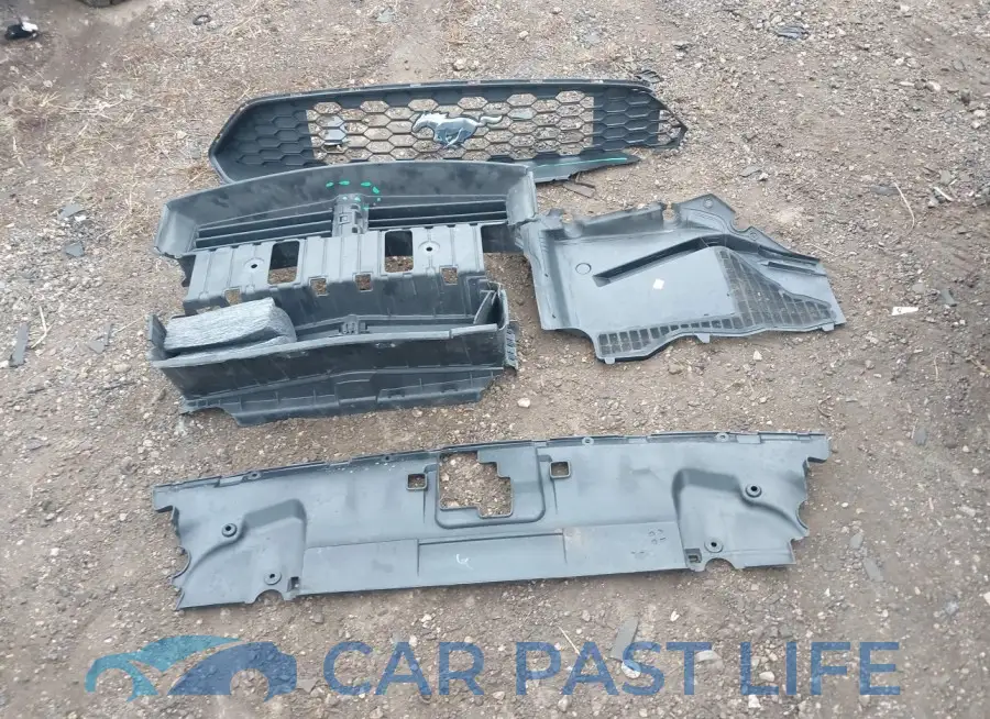 1FATP8UH4M5125069# 12