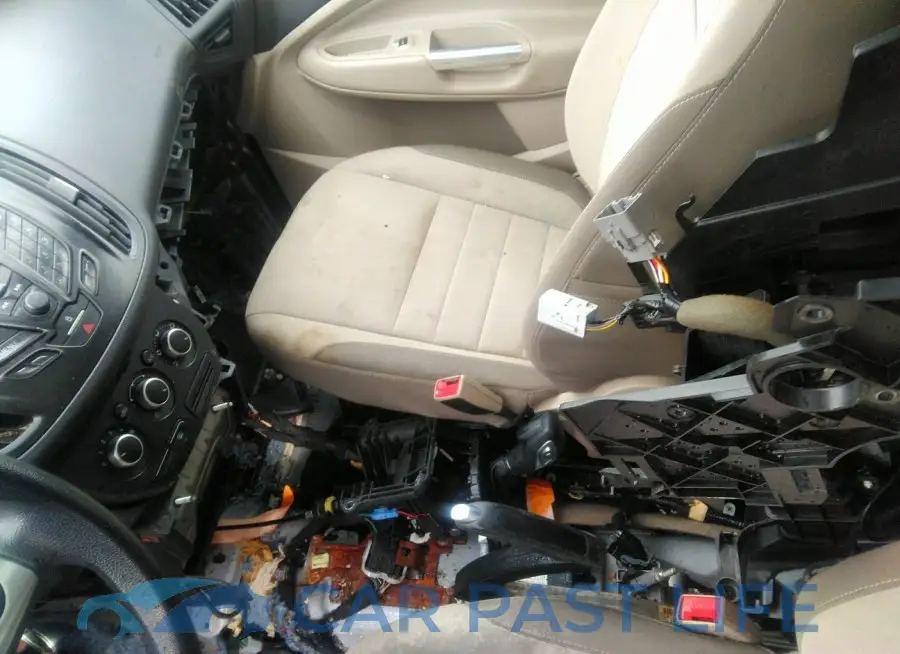 1FMCU0G70FUA05040# 16