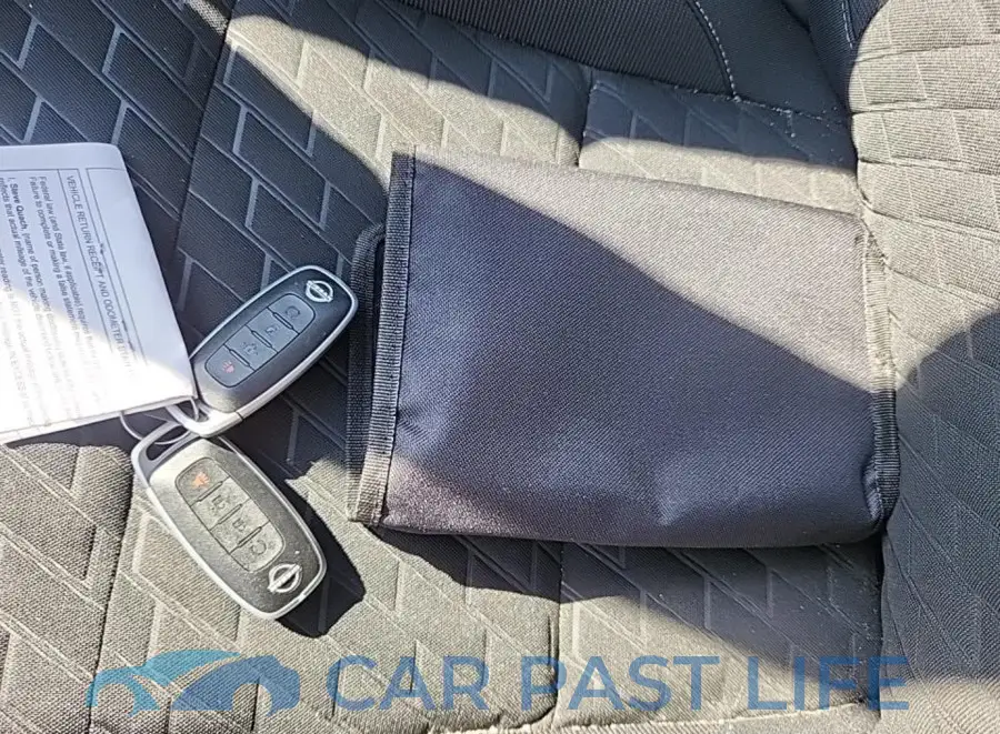 3N1CP5CV9PL513048# 10