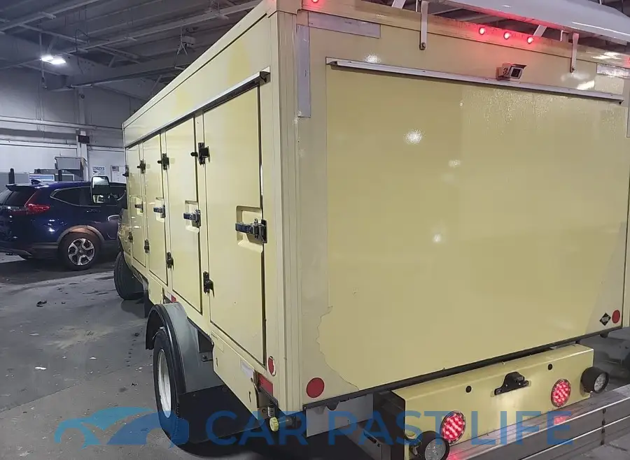 1FDXE4FN6MDC34180# 8