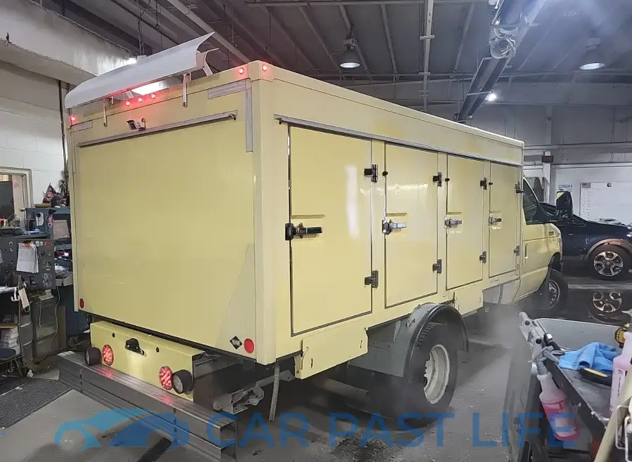 1FDXE4FN6MDC34180# 3