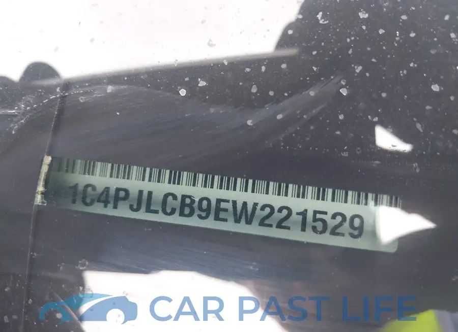 1C4PJLCB9EW221529# 9