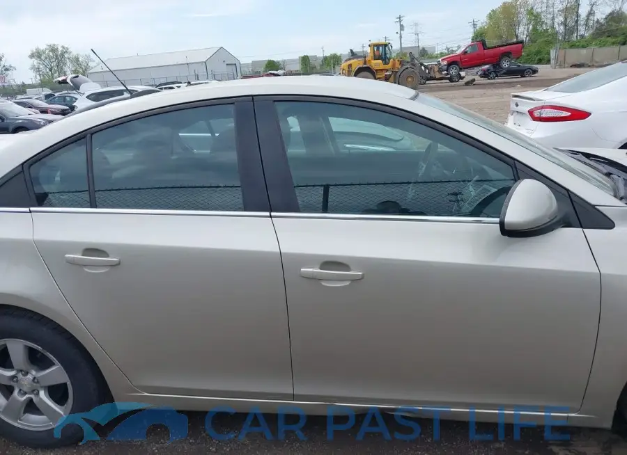 1G1PE5SBXG7182084# 14