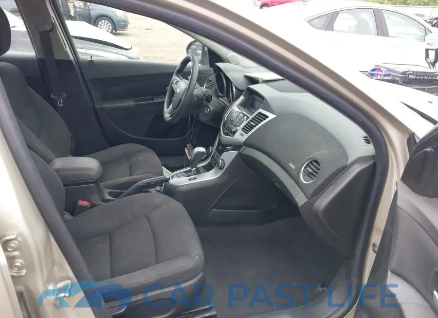 1G1PE5SBXG7182084# 5