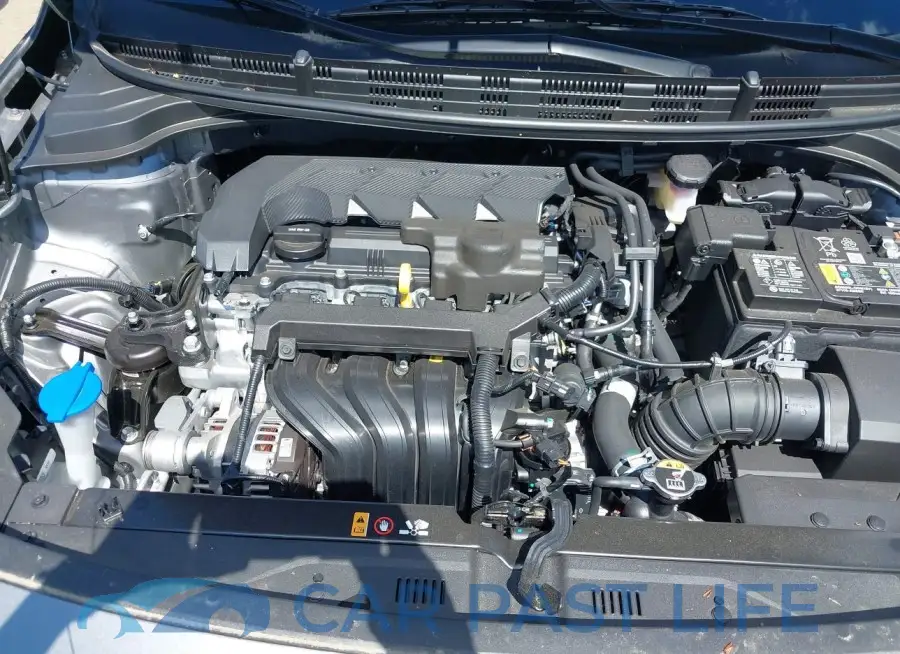 3KPA24AD8PE585516# 10