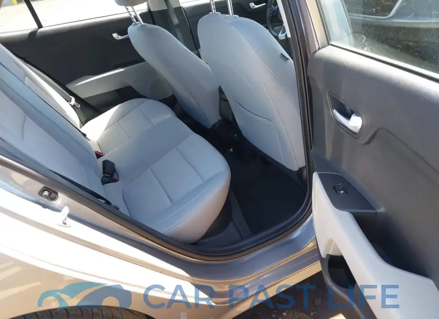 3KPA24AD8PE585516# 8