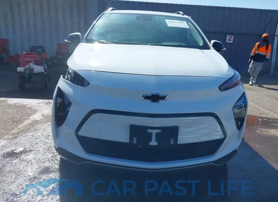1G1FZ6S04P4129676# 13