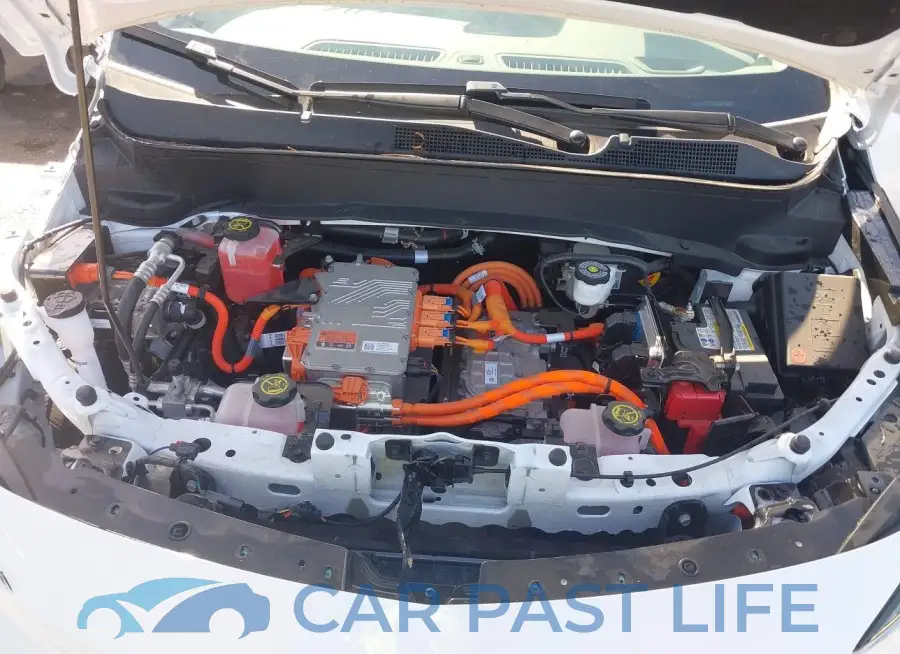 1G1FZ6S04P4129676# 10