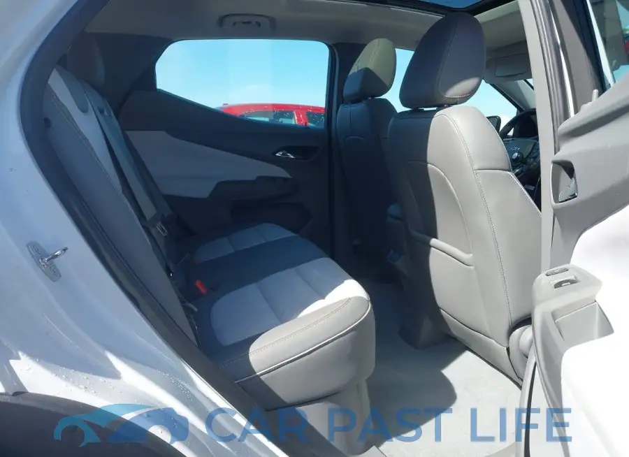1G1FZ6S04P4129676# 8