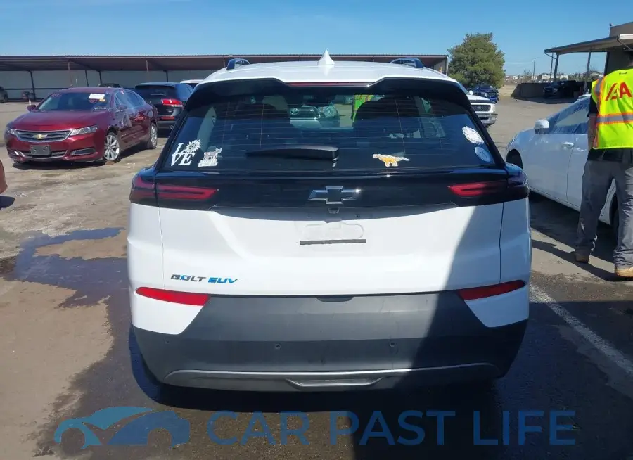 1G1FZ6S04P4129676# 17